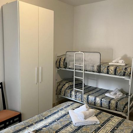 Hotel Ginevra E Residence Католика Екстериор снимка